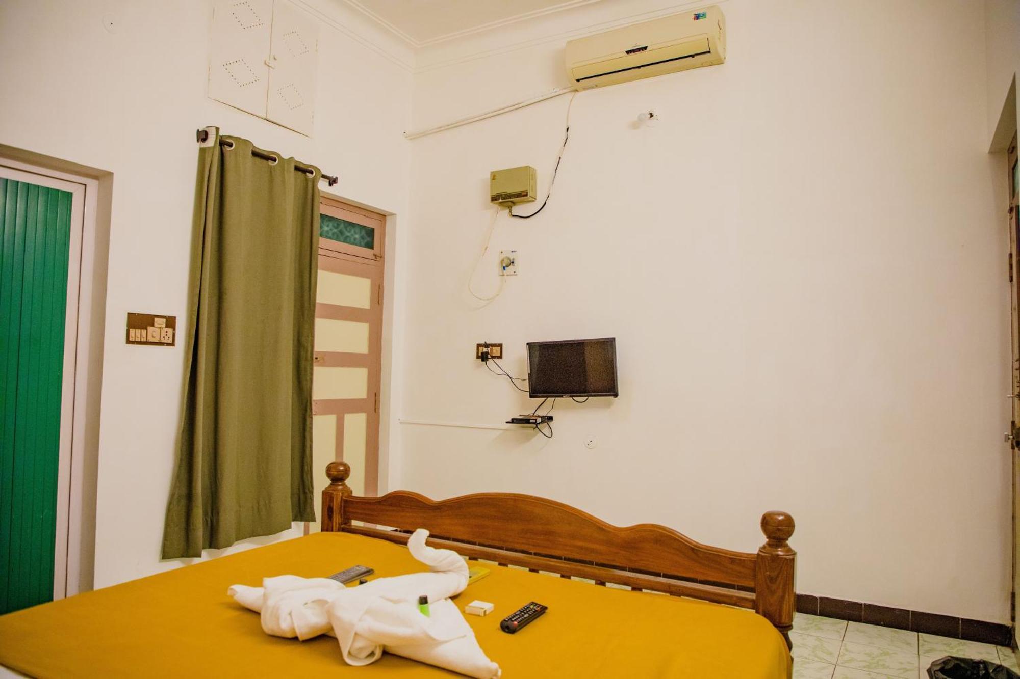 Maison Blanche Near Rock Beach Hotel Pondicherry Luaran gambar