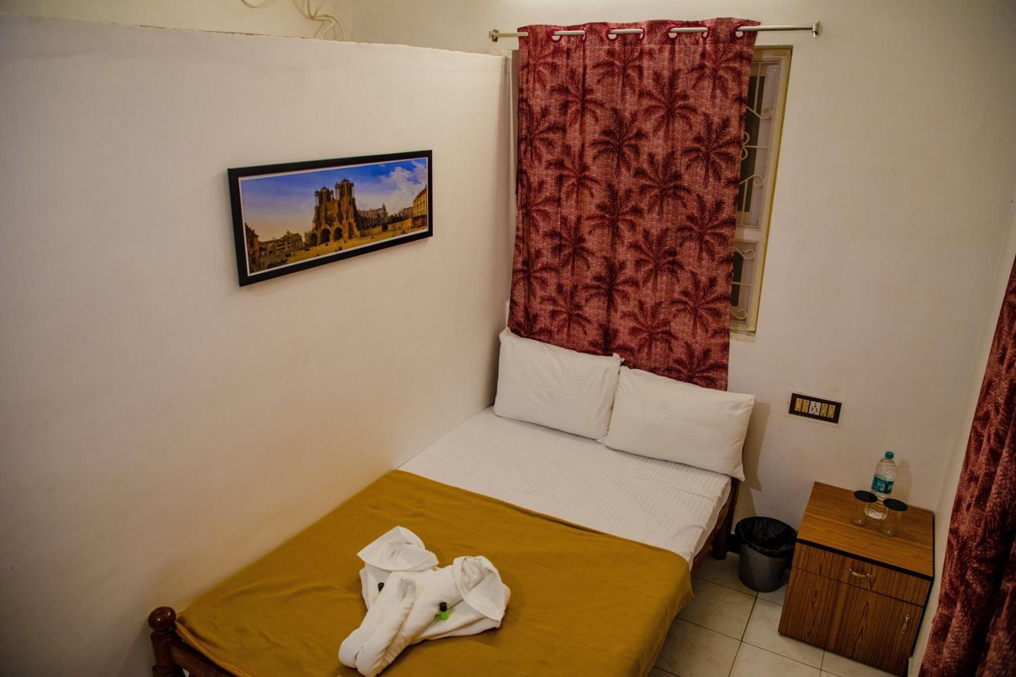 Maison Blanche Near Rock Beach Hotel Pondicherry Luaran gambar